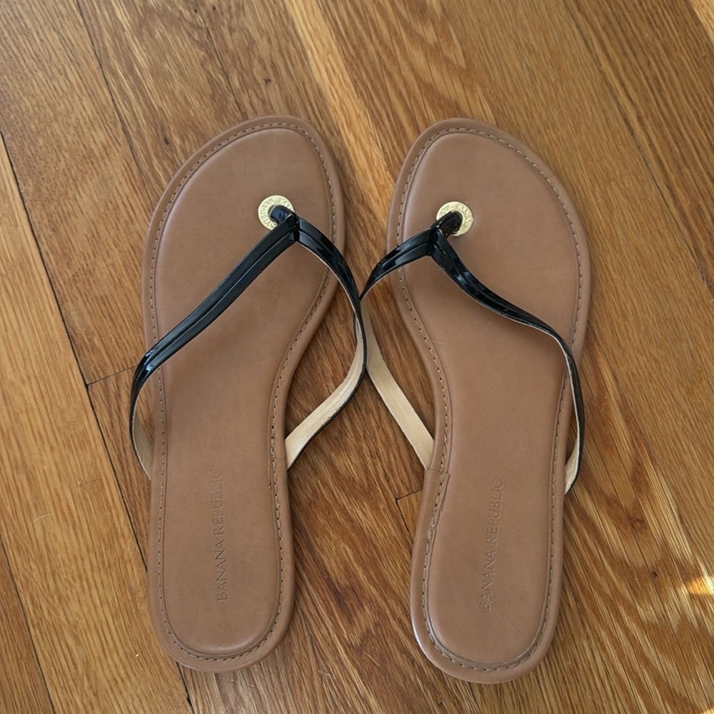 Sandals - Picture 2 of 4